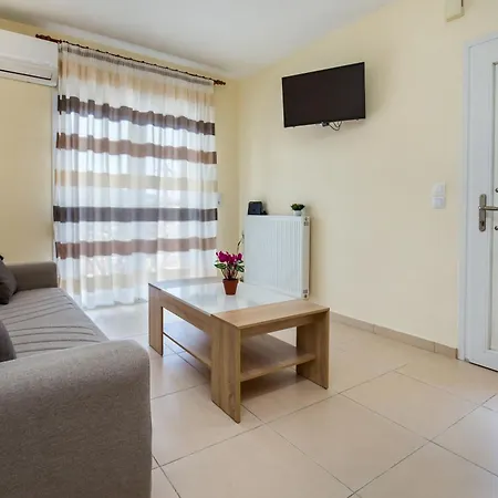 House Litsa 1 In بوتوس